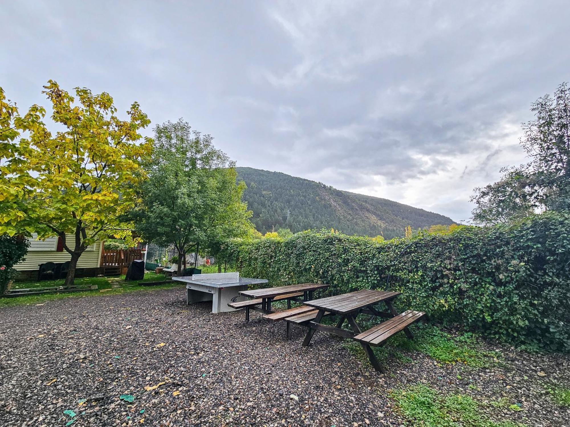 Hostel Backpacker Solopuent Castiello de Jaca Dış mekan fotoğraf